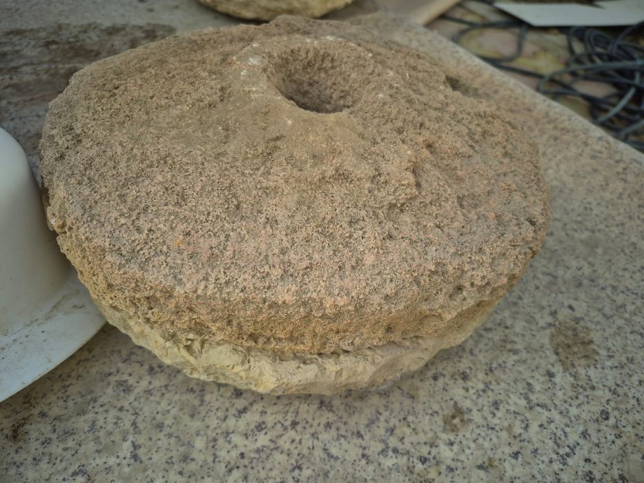 Басқұр ұлттық қолөнер лер сатылады