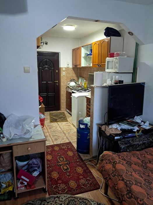 Garsoniera etajul 1 rogerius