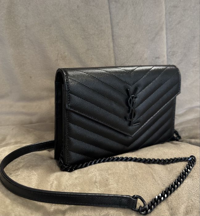 Saint Laurent Envelope Bag – Black Leather