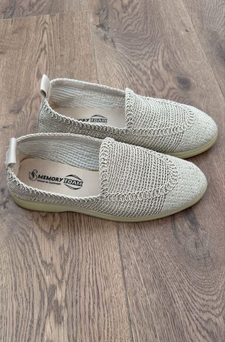 Зимние сапоги и мокасины