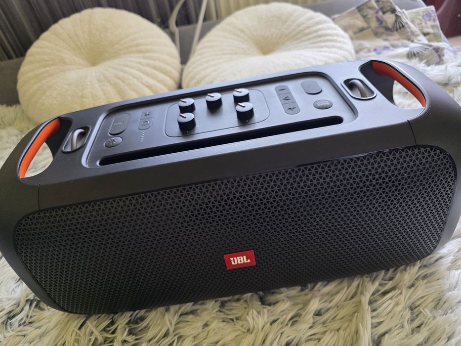 Boxa JBL impecabila portabila cu Karaoke