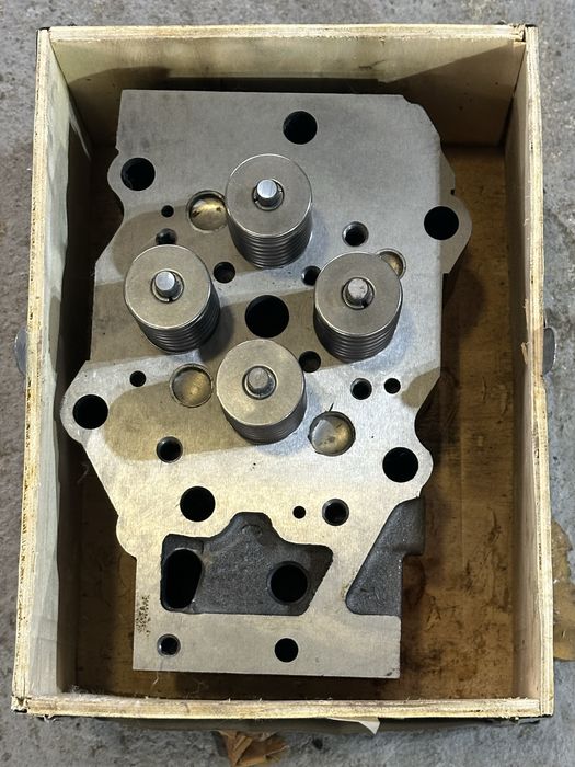 ГБЦ Komatsu 6D140