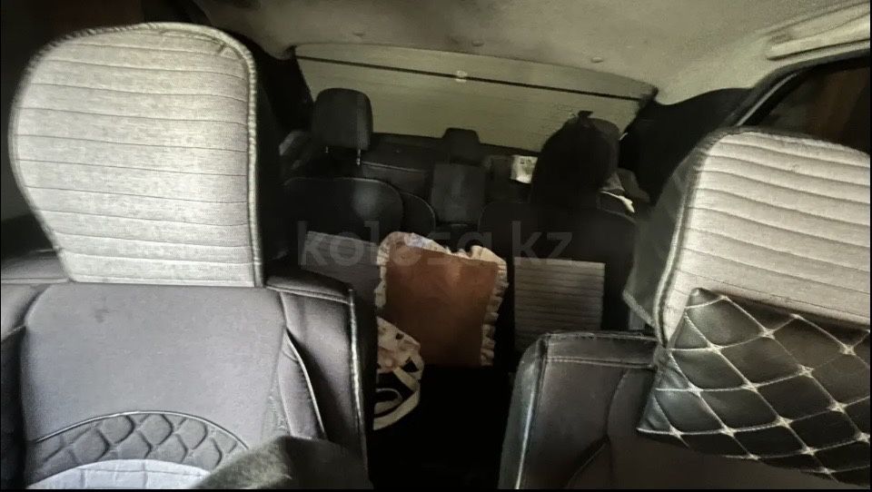 Продам авто Renaylt Logan, 2012 г.в. ОТС