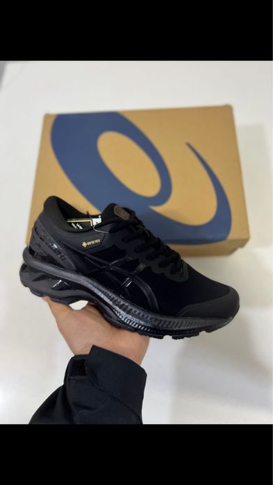 Термо кроссовка етіктер