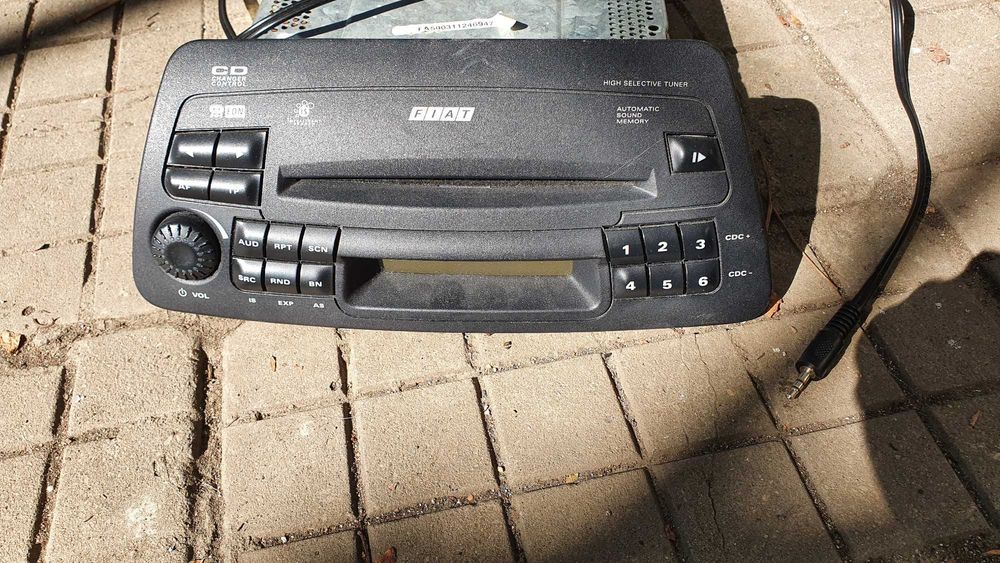 Оригинално CD AD182H4 AUX за FIAT Bravo/Brava/Marea/Браво/Брава/Мареа