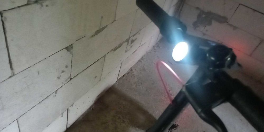 Vând trotineta electrica