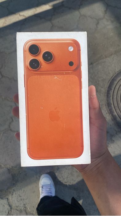 Iphone 17pro max 1тб esim