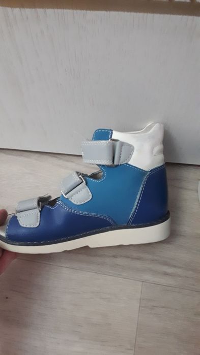 Детская обувь