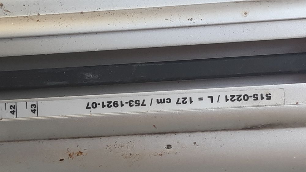 Напречни греди " Thule " за Volvo XC 90 без релинг до 2014г.