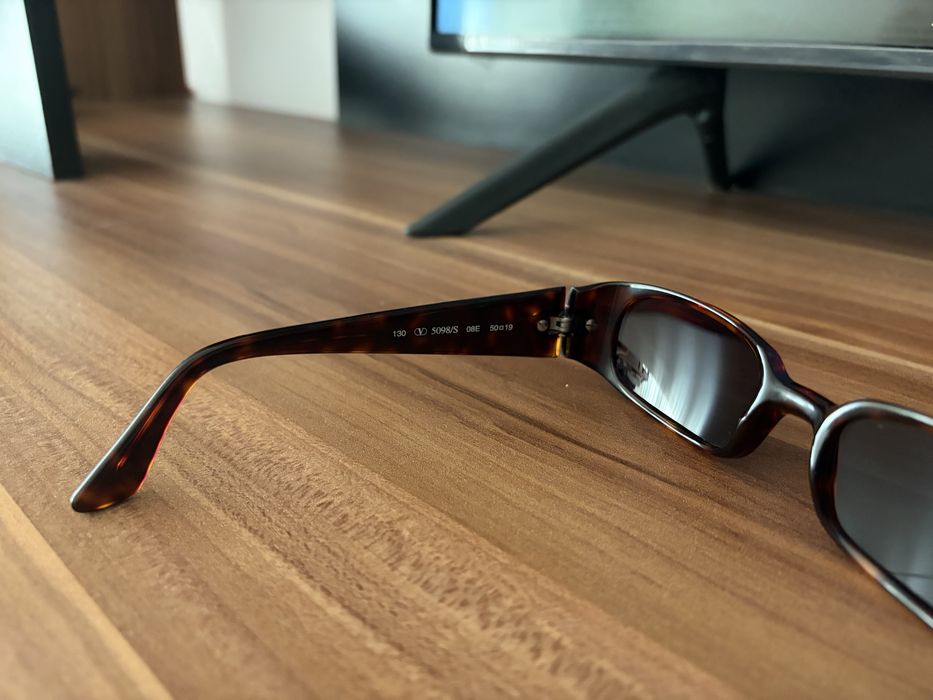 Ochelari de soare Valentino- Originali