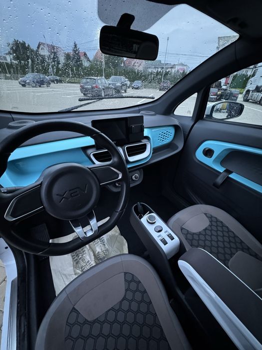 XEV Yoyo 2022, Pure white