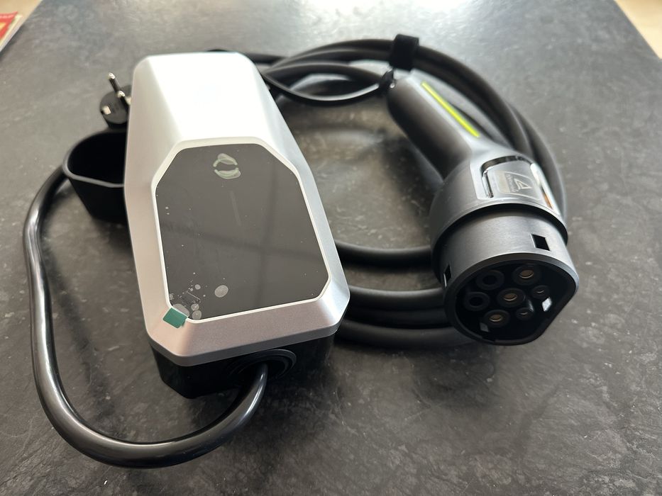 Зарядно за електромобил или Plug-in хибрид Type 2 16A