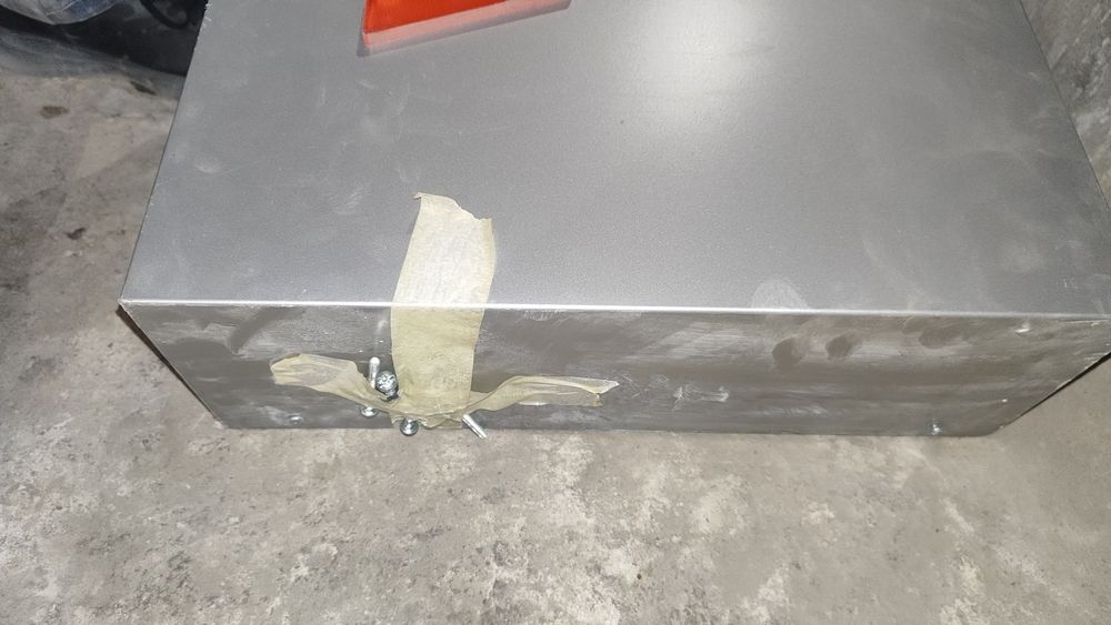 Светещи табели Opticlasa и Timeland  - идеално работещи.