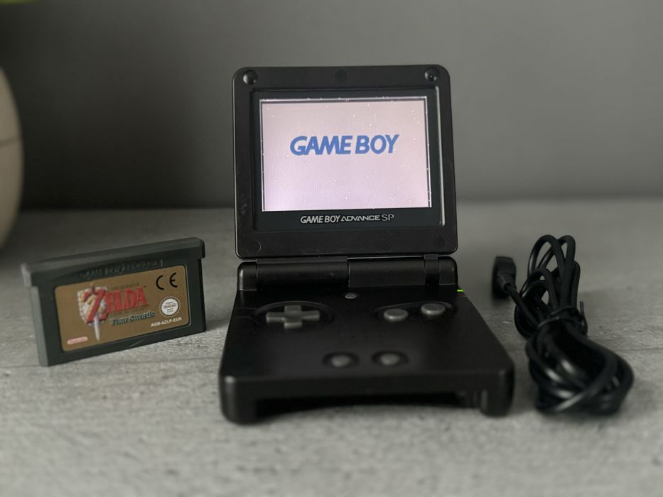 Nintendo Gameboy Advance SP + joc Zelda A Link to the Past
