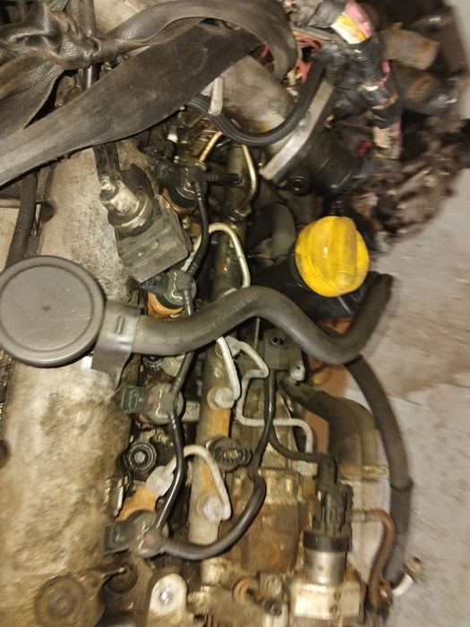 Vând motor renault megane 1.9 F9A