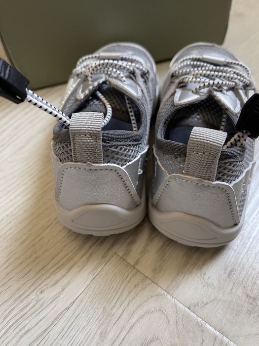 Кроссовки летние, босоногая обувь