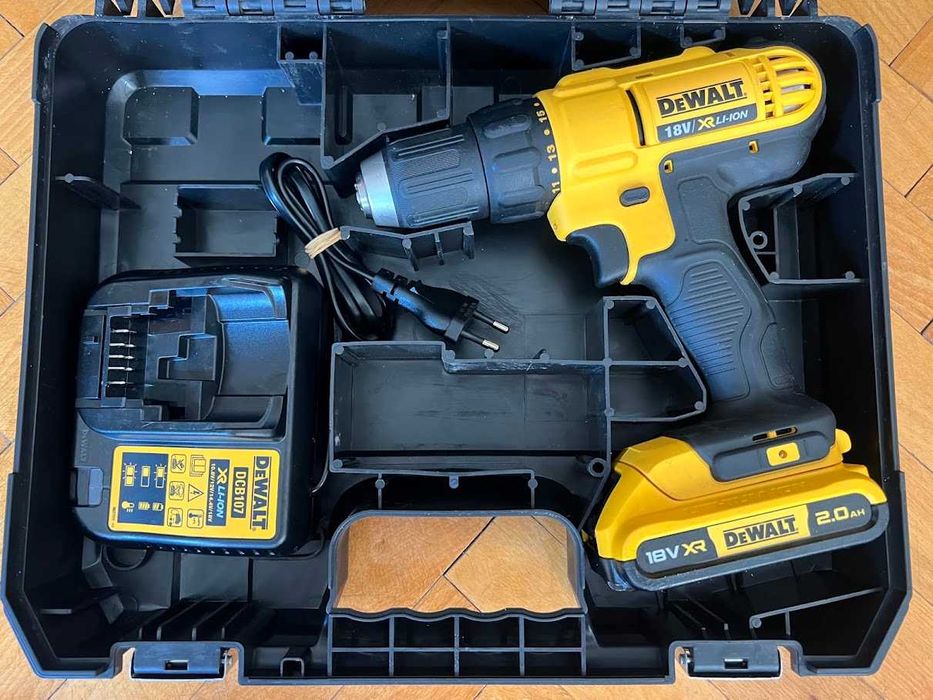 Акумулаторен винтоверт Dewalt от XR серията и Milwaukee внос от Германия