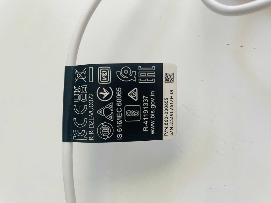 Camera web Logitech Brio 100, Full HD Noua