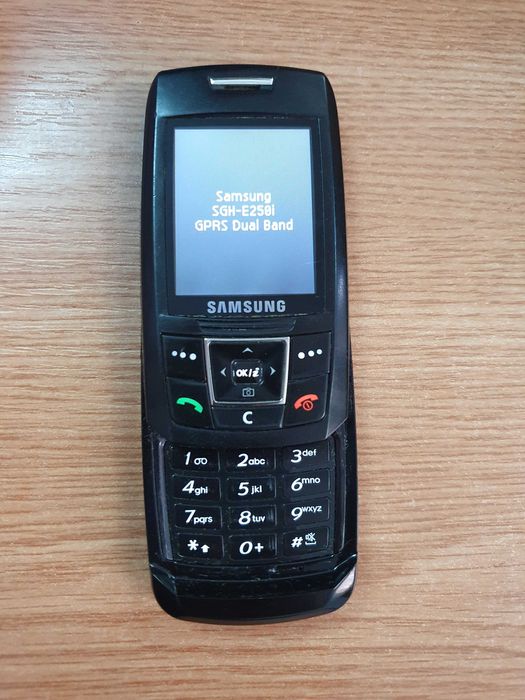 telefon Samsung SGH E250 taste butoane sanie