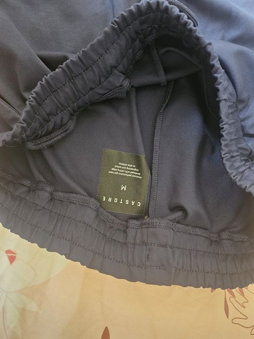 Долнищe анцуг Castore