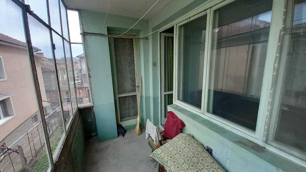 Продава се Многостаен апартамент в Разград, Варош - 104 кв.м за 1226 €/кв.м - Снимка #12