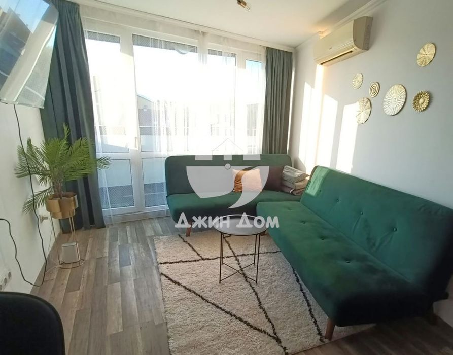 Продава се Двустаен апартамент в к.к. Слънчев бряг - 75 кв.м за 1160 €/кв.м - Снимка #1