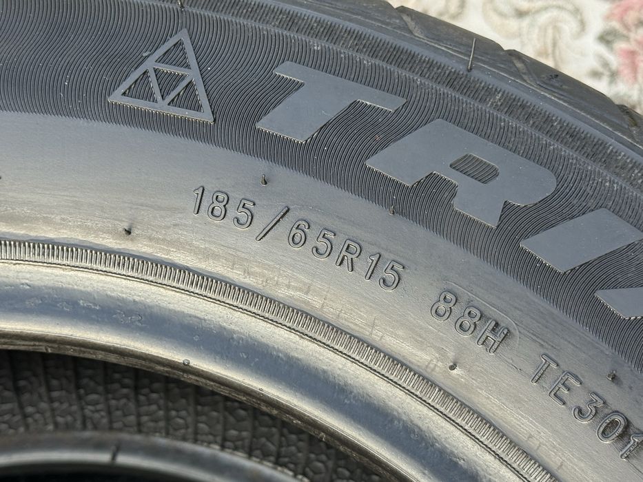185|65 R15. Пара шин Triangle.
