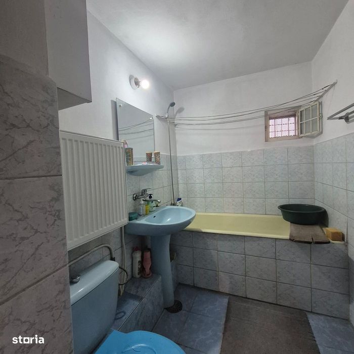 Republicii, zona buna, 4 camere, etaj 1, garaj