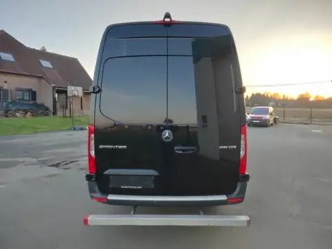 Мерседес бенз спринтер
