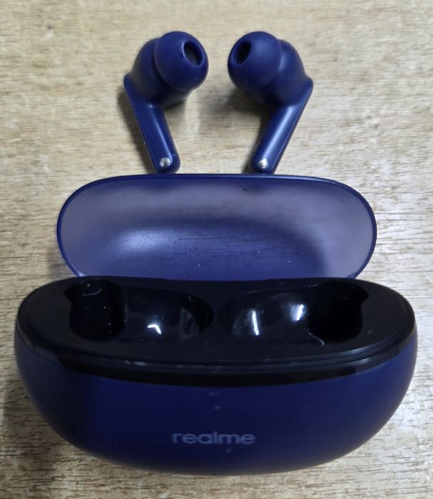 Продам смартфон HUAWEi Nova 3