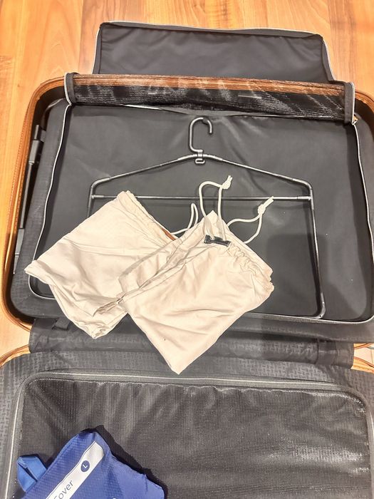 Куфар Samsonite lite cube DLX 76 cm