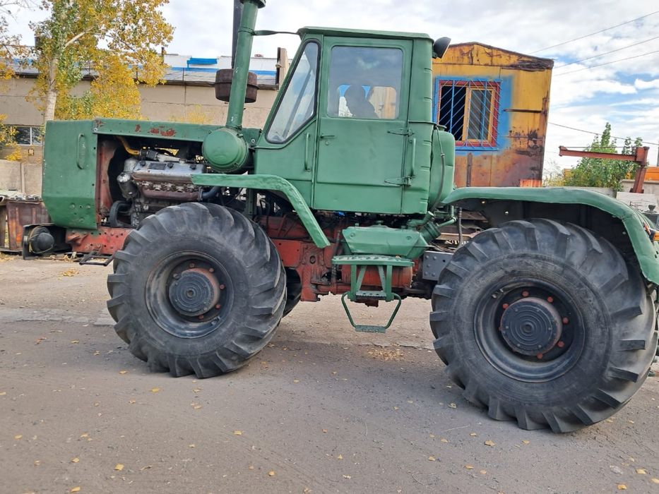 Продам трактор Т150