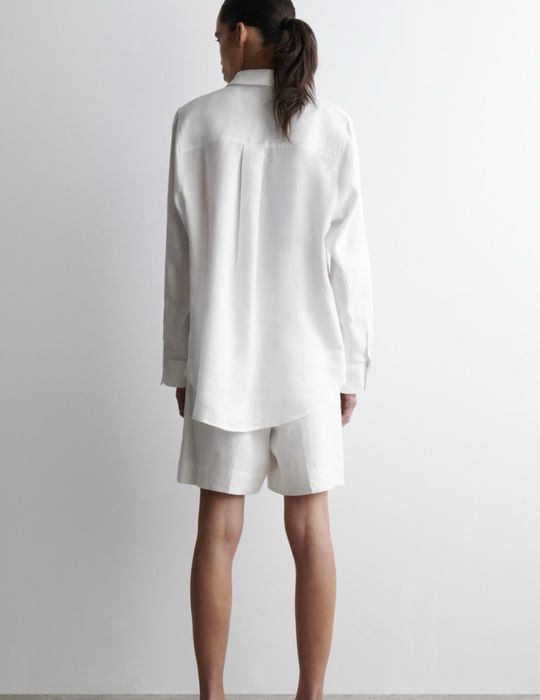 Льняная рубашка оверсайз