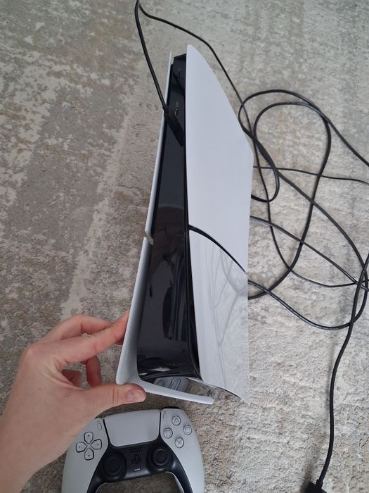 PlayStation 5  (2 controler)