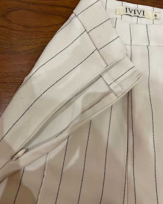 Разкроен панталон