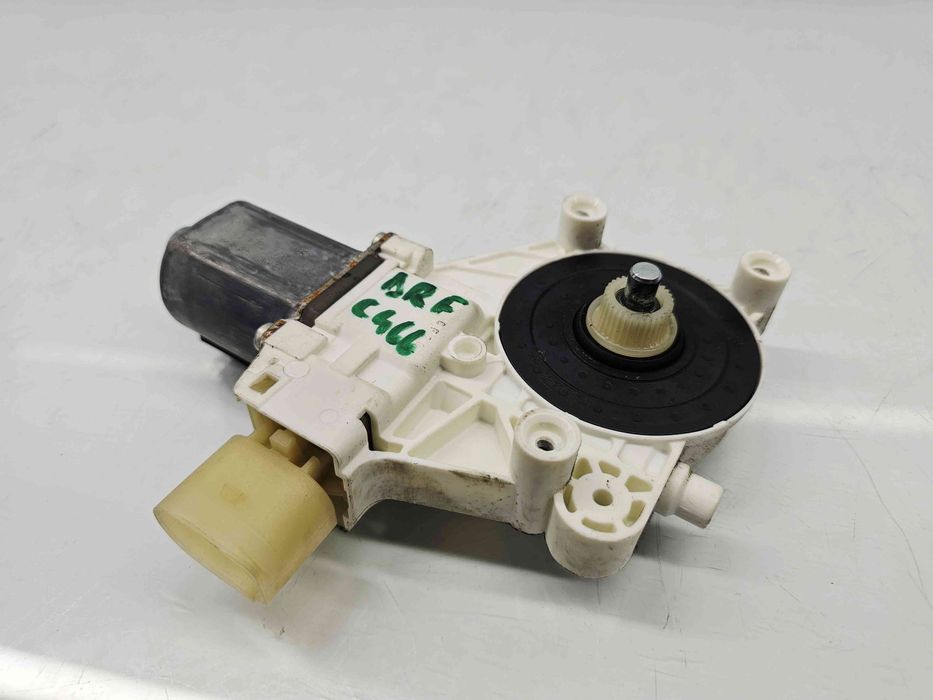 Motoras geam dreapta fata Bmw 3 Cabriolet (E93) [Fabr 2006-2011] Facel