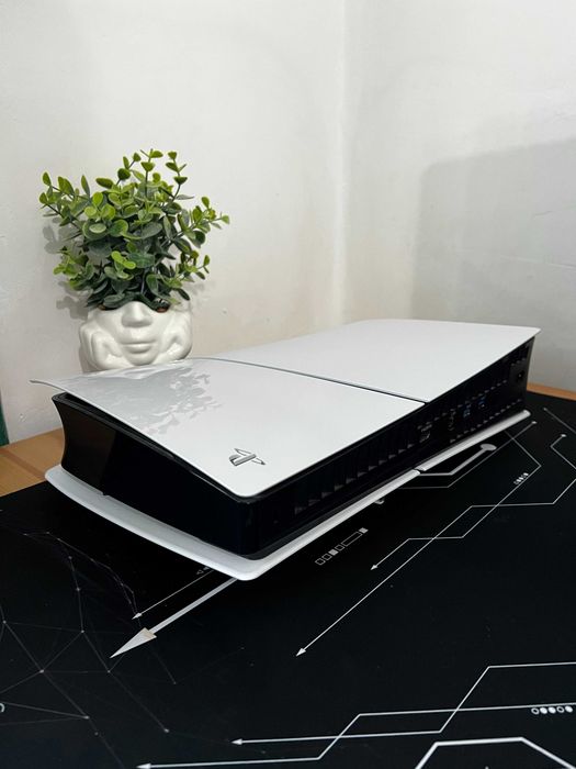 PlayStation 5 SLIM 1TB D Chassis White + Casti Gaming Wireless PlayStation 5 Pulse 3D Black