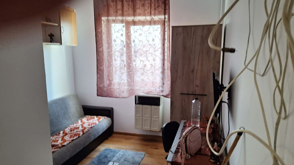 Garsoniera de inchiriat