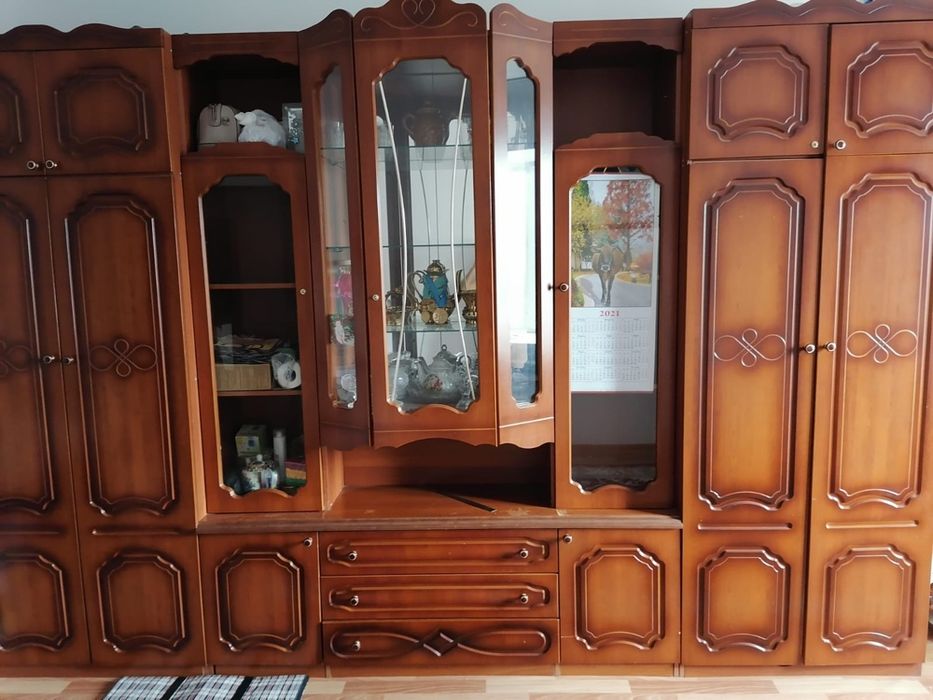 Продам мебель стенку