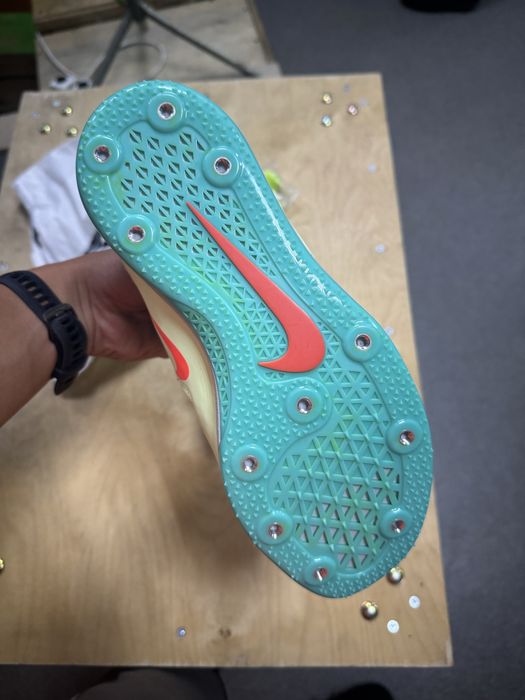 Шиповки  Nike ORIGINAL ( для легкой атлетике )