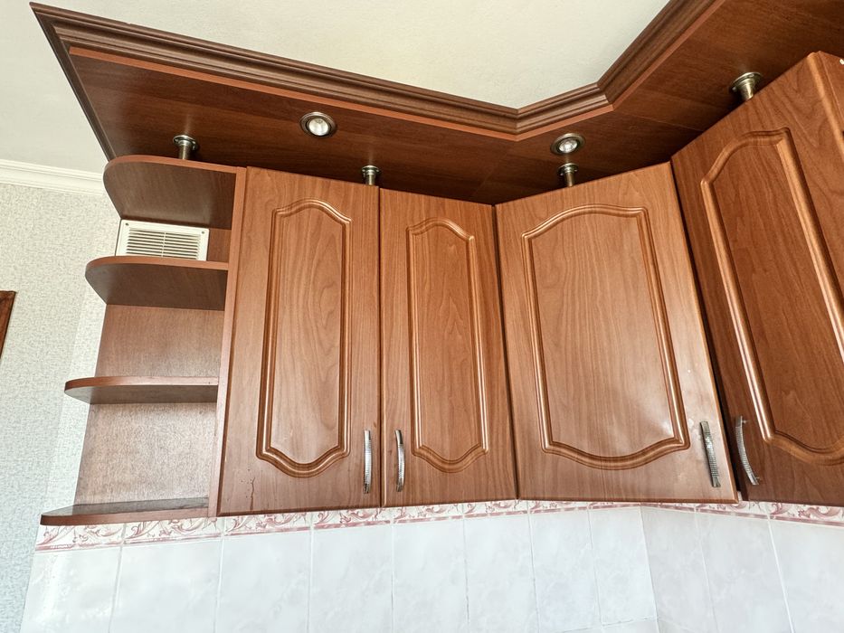 Продается кухонный гарнитур