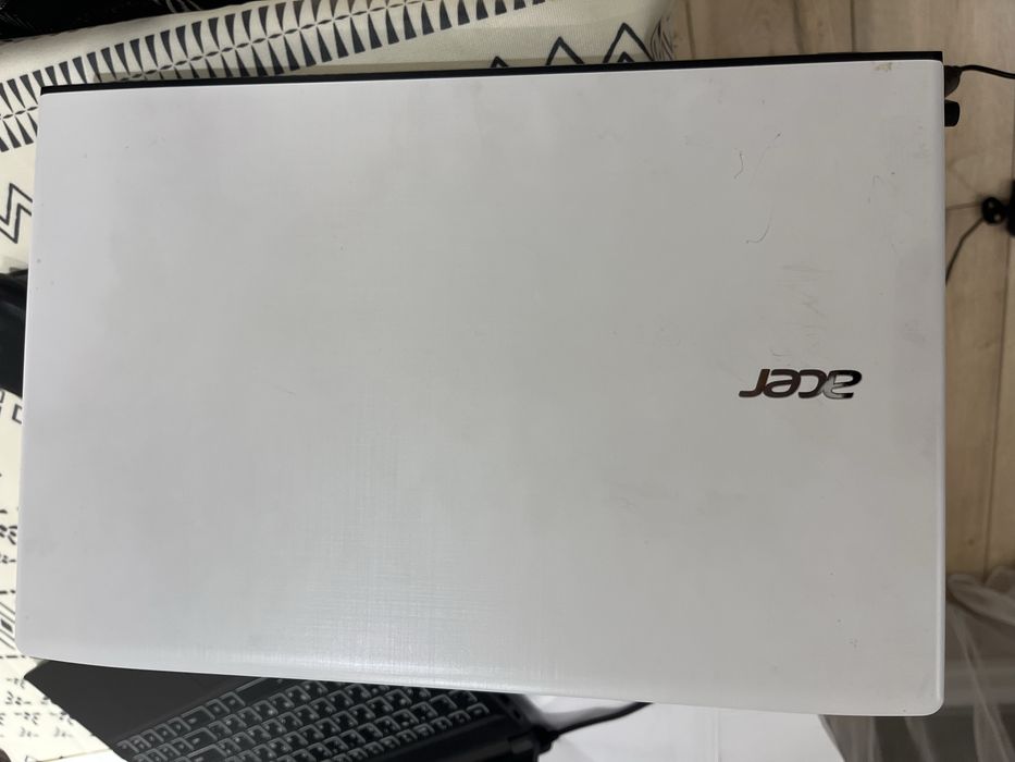 Продам ноутбук Acer