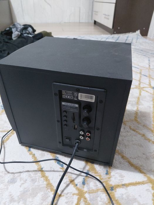 Музыкальный центр