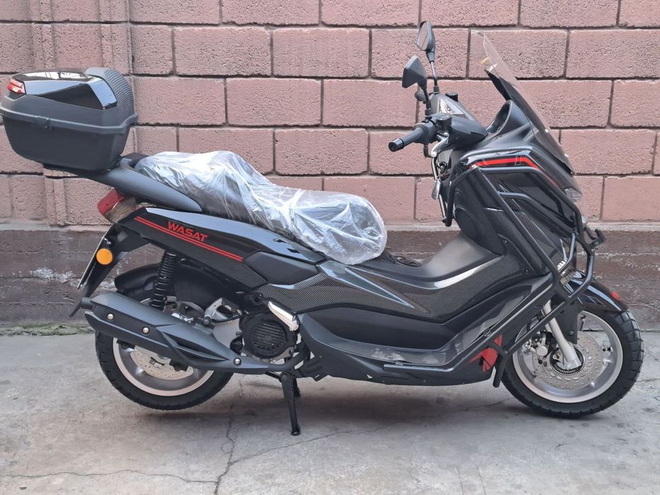 Продаётся N Max 175 cc!