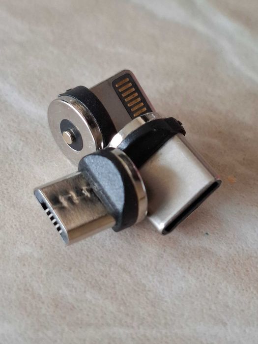 USB кабел за зареждане на телефон,магнитен светещ USB конектор,1 и 3м.