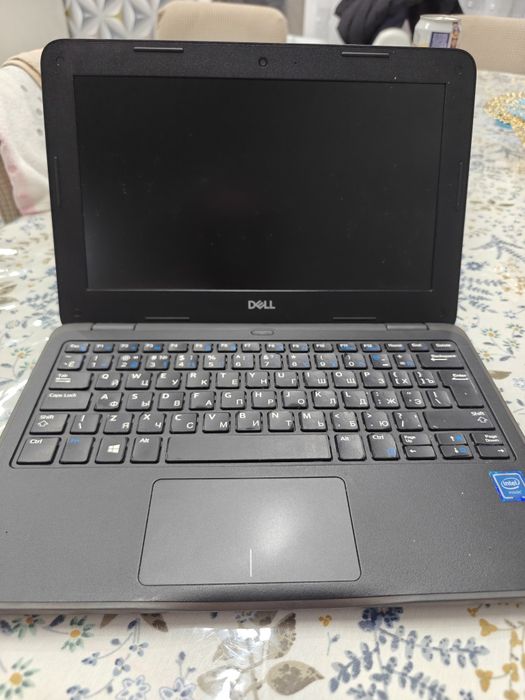 Dell Latitude 3190