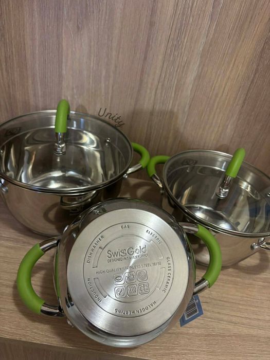 Професионален комплект тенджери с дебело 5 слойно дъно