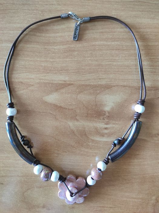 Колие от Мънисто