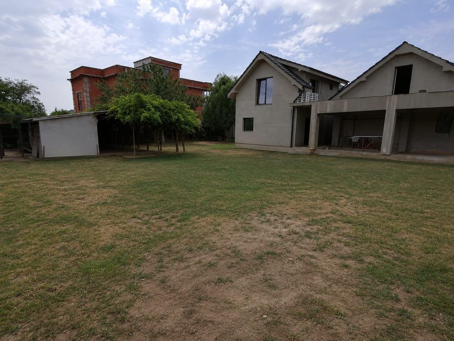 Casa 8 camere Teren 1630 mp