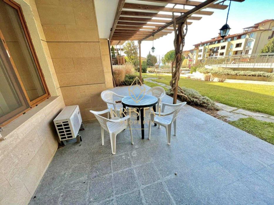 Продава се Тристаен апартамент в Свети Влас - 100 кв.м за 1520 €/кв.м - Снимка #17